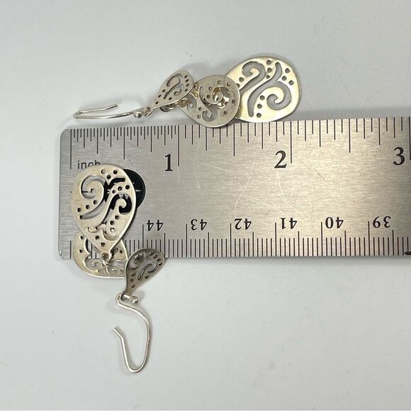 Silpada W299 Retired 925 Sterling Silver Triple Teardrop Free Falling Earrings - Picture 6 of 8